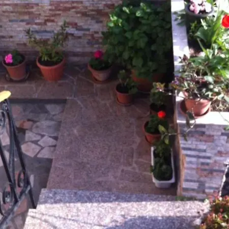 Magdic - Two Bedroom With Terrace Apartament *