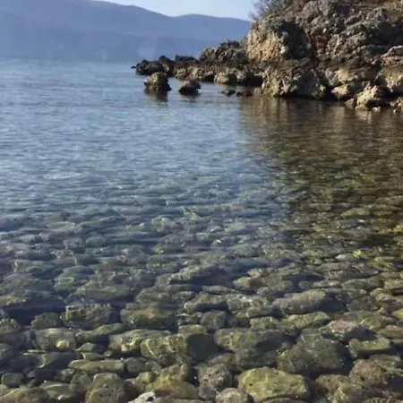 Magdic - Two Bedroom With Terrace Brzac