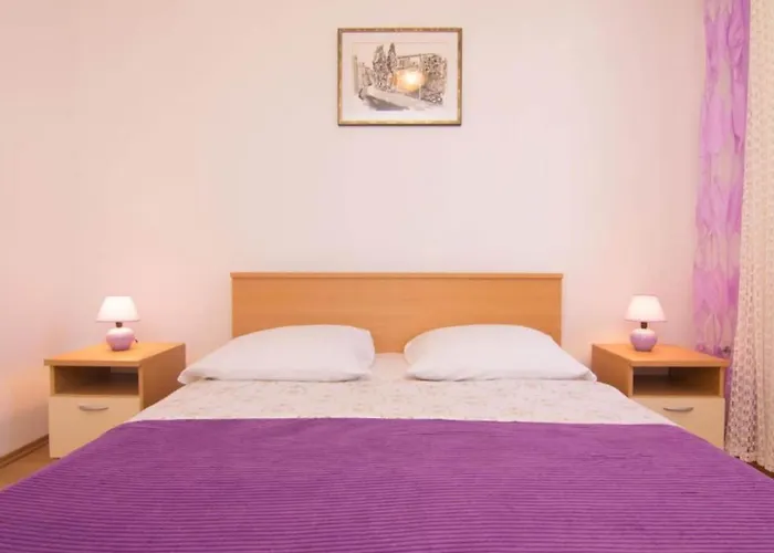 Magdic - Two Bedroom With Terrace