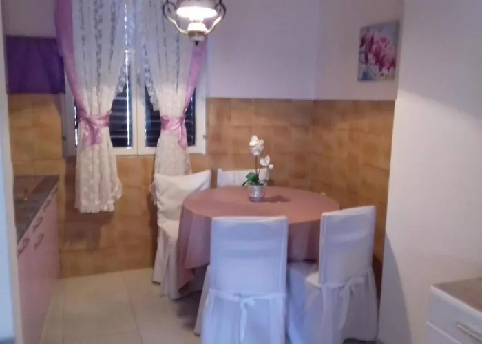 Magdic - Two Bedroom With Terrace