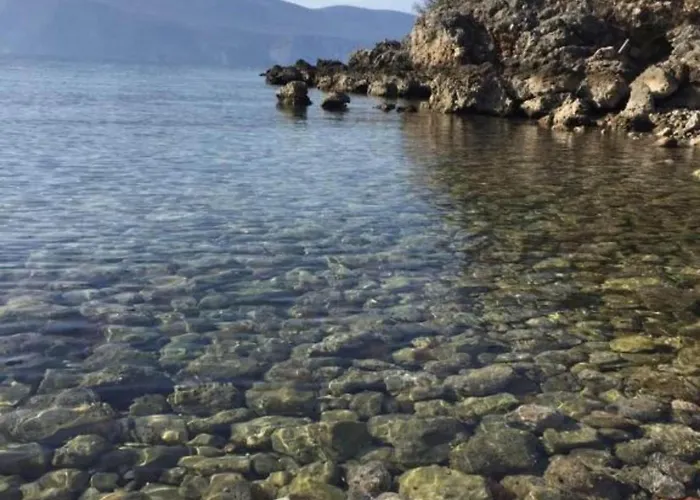 Magdic - Two Bedroom With Terrace Brzac