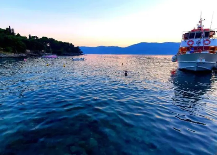 Apartment Magdic - Two Bedroom With Terrace